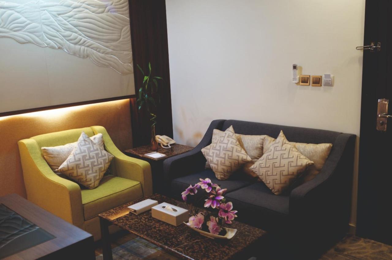Lavona Tiba Hotel Dammam Exterior photo