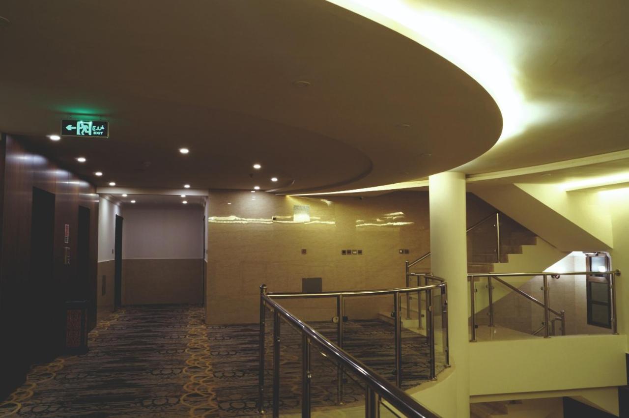 Lavona Tiba Hotel Dammam Exterior photo